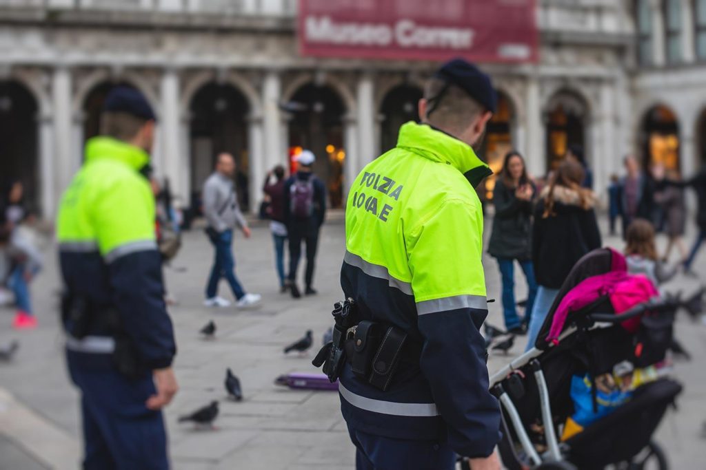 Polizia Locale, Chierchia (CISL FP): “40 anni di Legge Quadro. È tempo di un nuovo patto per la sicurezza" 2 Polizia Locale, Chierchia (CISL FP): “40 anni di Legge Quadro. È tempo di un nuovo patto per la sicurezza" | Cisl Fp | Funzione Pubblica