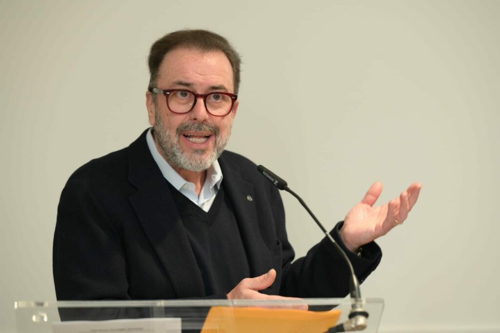 PA. Petriccioli (Cisl Fp): “Luci e ombre su schema ddl performance e sviluppo della carriera dirigenziale. il Governo faccia chiarezza e convochi i sindacati” 2 PA. Petriccioli (Cisl Fp): “Luci e ombre su schema ddl performance e sviluppo della carriera dirigenziale. il Governo faccia chiarezza e convochi i sindacati” | Cisl Fp | Funzione Pubblica