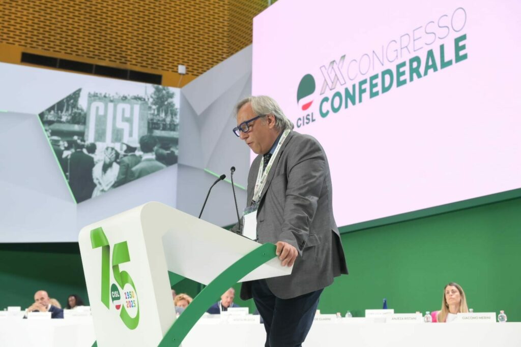 Contratti. Chierchia (CISL FP): “Convocato il tavolo Funzioni Centrali: vince la linea della CISL, ora obiettivo rinnovo in vigenza” 2 Contratti. Chierchia (CISL FP): “Convocato il tavolo Funzioni Centrali: vince la linea della CISL, ora obiettivo rinnovo in vigenza” | Cisl Fp | Funzione Pubblica